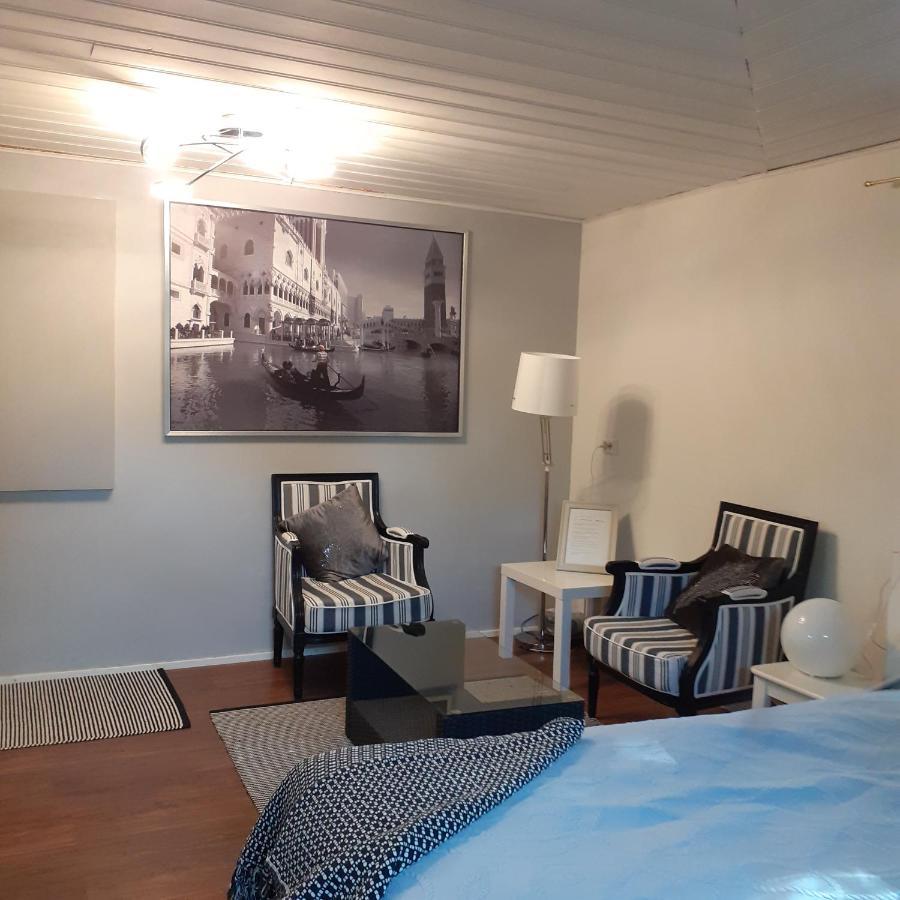 Room In Villa Emilia เอสโป ภายนอก รูปภาพ
